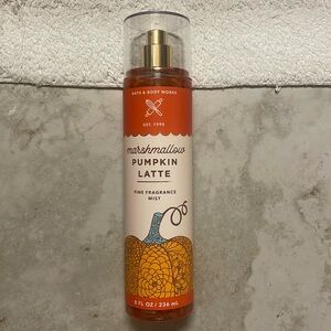bath and body works marshmallow pumpkin latte body spray